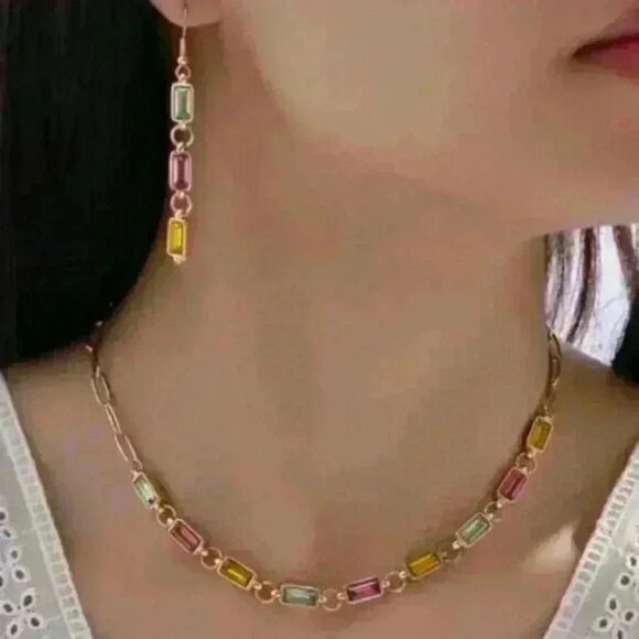 Vibrant Gemstone Necklace & Earring Set - Picture 2 of 3